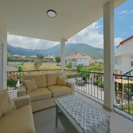 Tetra Clover Appartement *