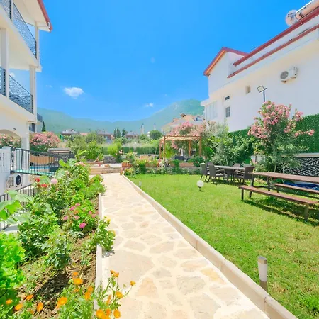 Tetra Clover Appartement Fethiye